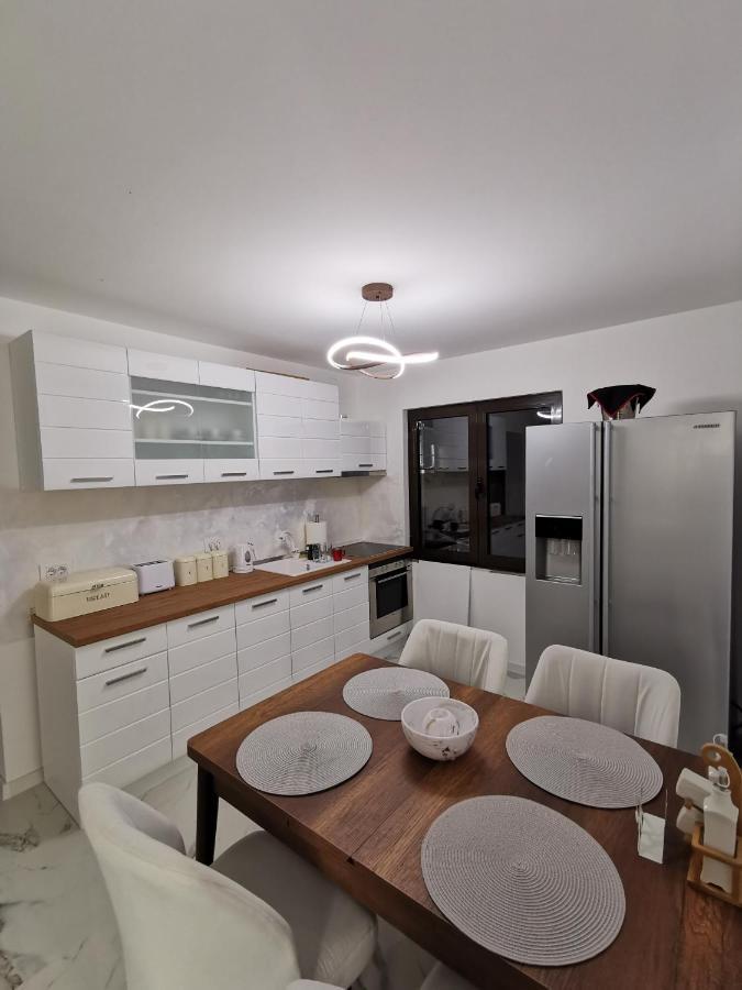 Excellent Time Apartamento Belgrado Exterior foto